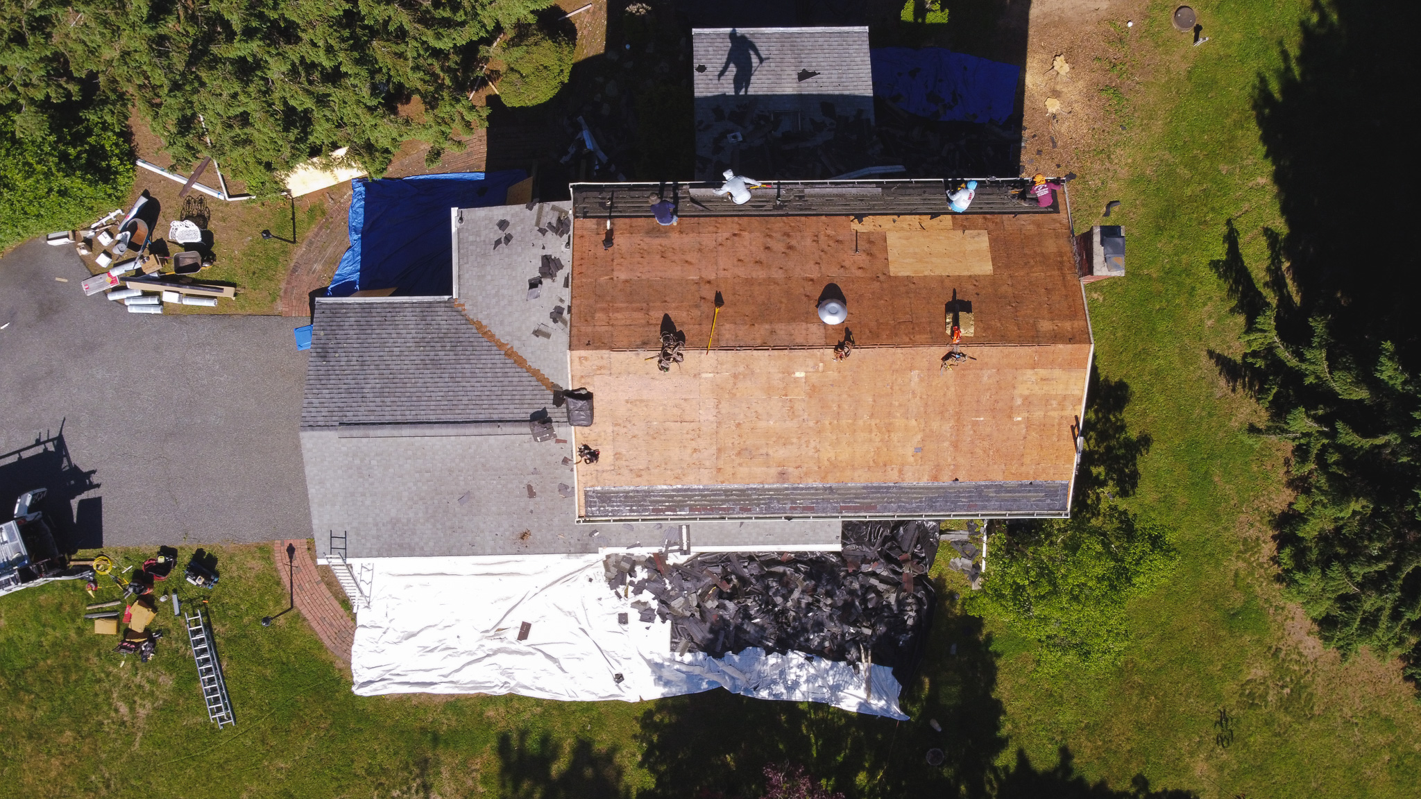 Residential roof repair project