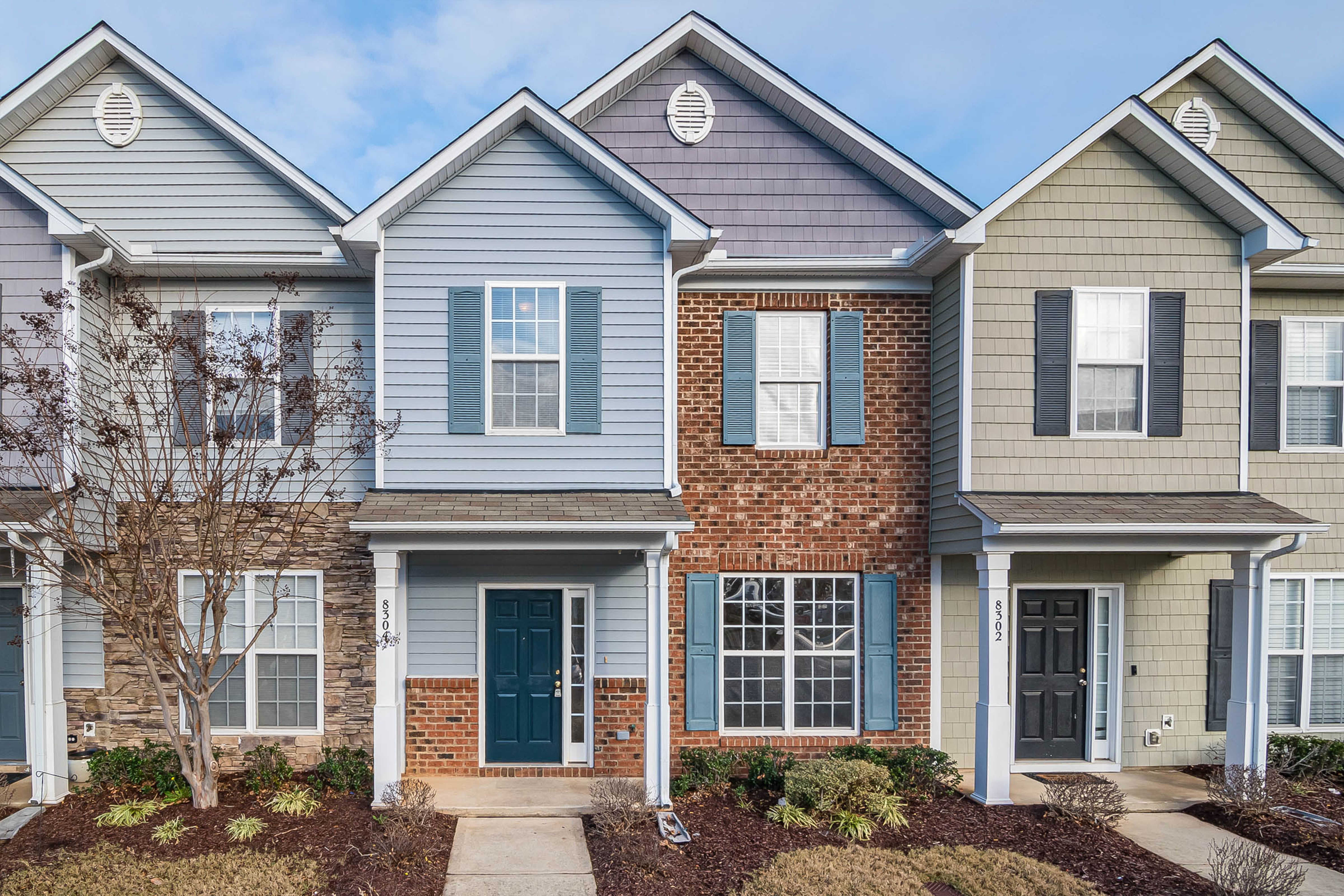 HOA townhome exterior